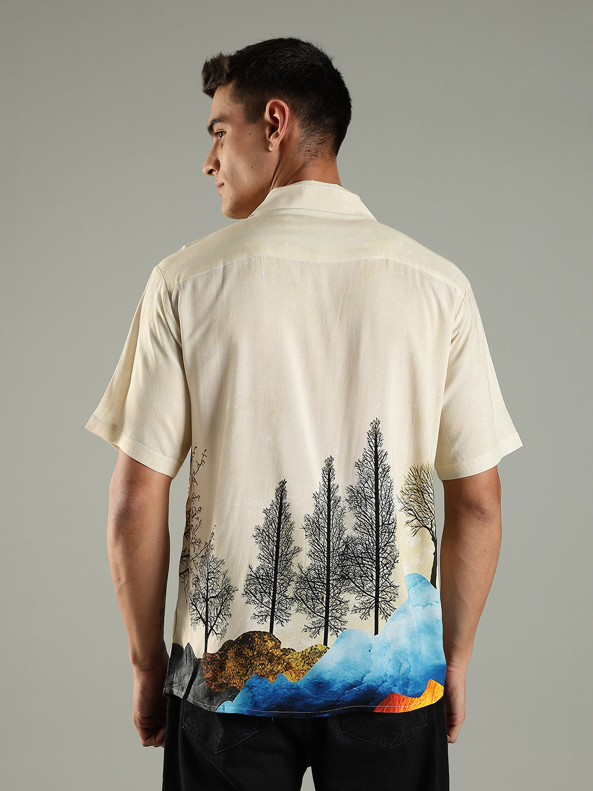 Soltera Placement Print Relaxed Fit Half Sleeves Shirt