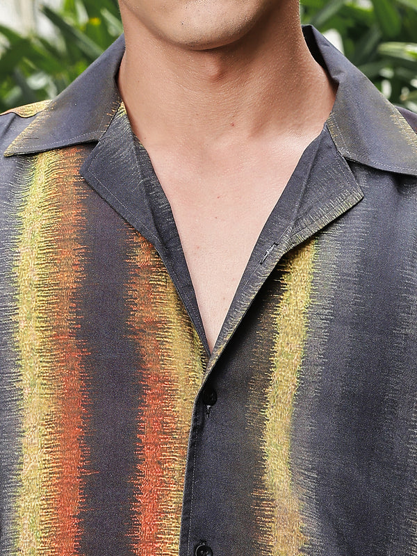 Molten Stripe Printed Oversized Fit Half Sleeves Shirt