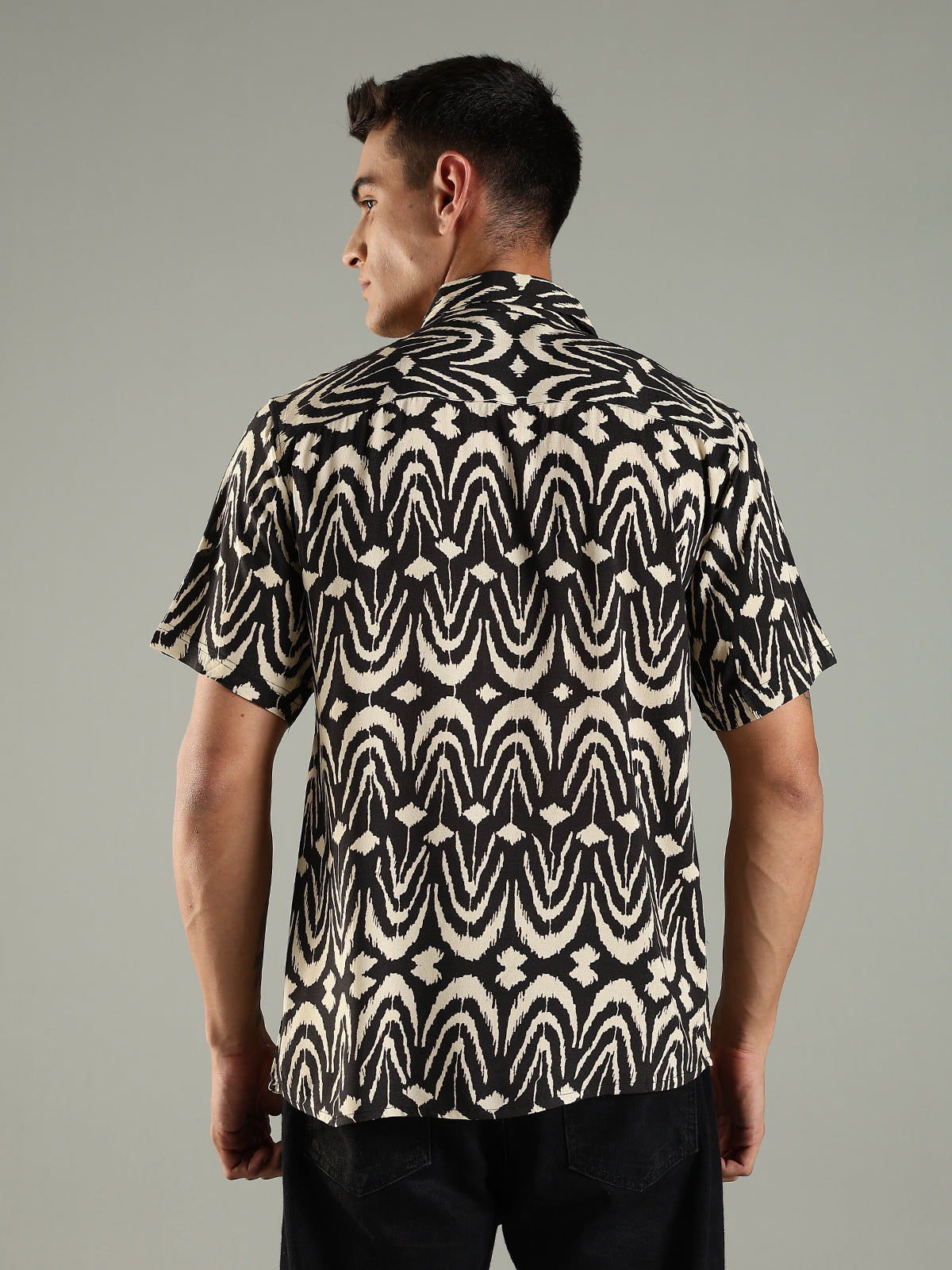 Urban Print Viscose Relaxed Fit Half Sleeves Shirt