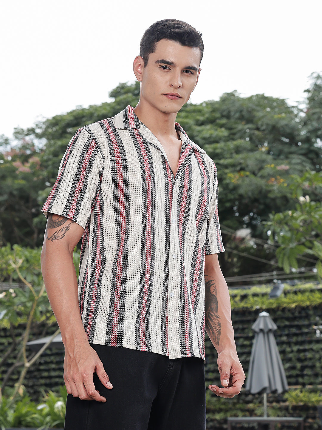Textured Vertical Weave Relaxed Half Sleeves Shirt